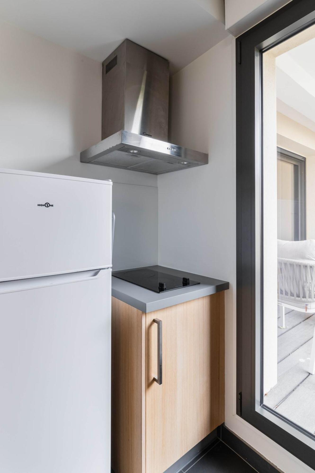 Appartement Lumineux Avec Terrasse Courbevoie - 4P - Flat-Guest Exteriör bild