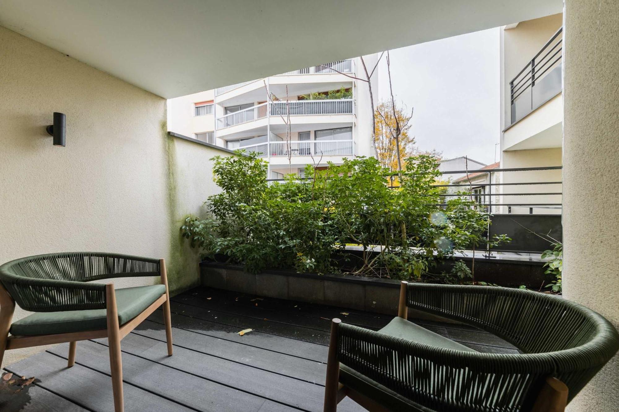 Appartement Lumineux Avec Terrasse Courbevoie - 4P - Flat-Guest Exteriör bild