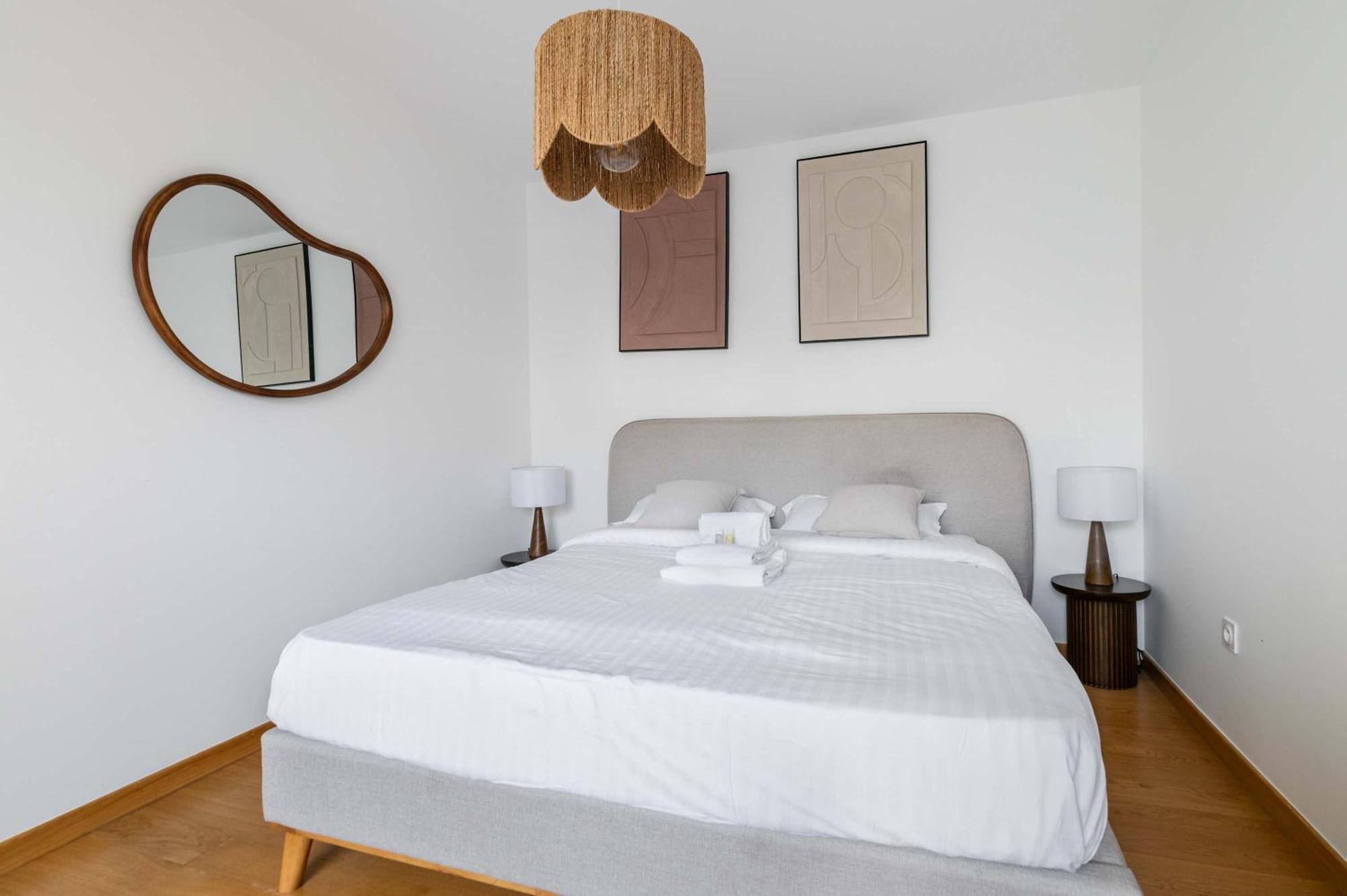 Appartement Lumineux Avec Terrasse Courbevoie - 4P - Flat-Guest Exteriör bild